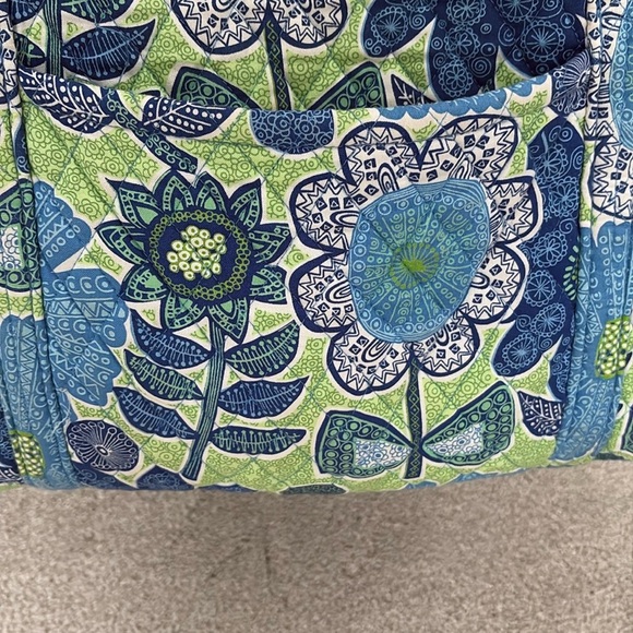 Vera Bradley Vibrant Blue and Green Quilted Tote Bag - Picture 6 of 16